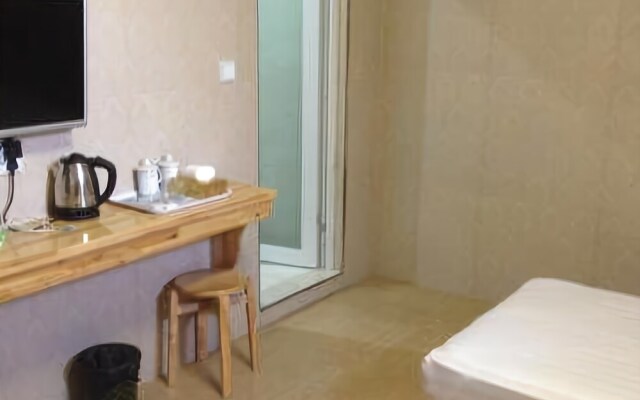 Pengcheng Hotel
