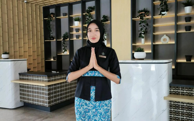 ILLIRA Lite Praya Lombok