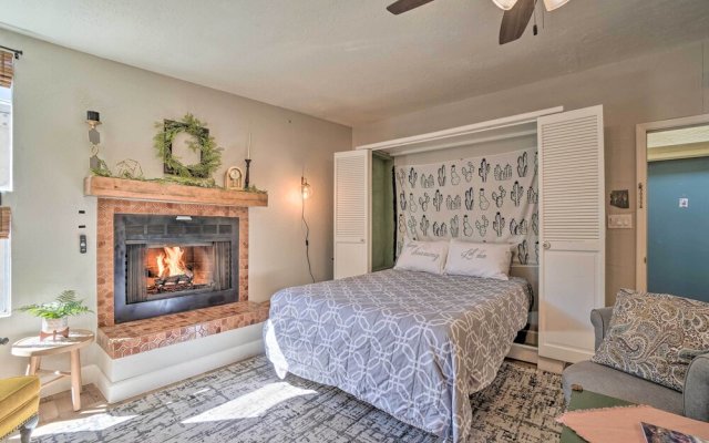 Williams Studio on Famous Route 66 With Fireplace!
