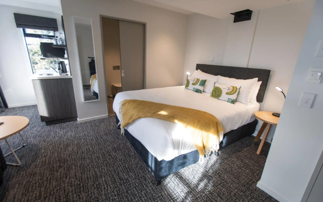 Hotel Give