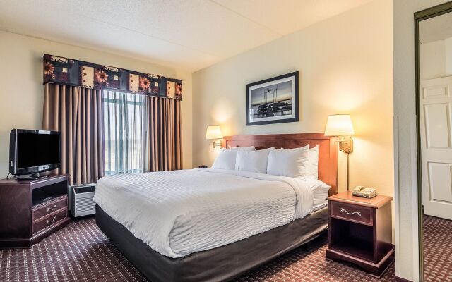 Clarion Suites at the Alliant Energy Center