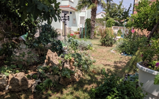 Apartment Jak - parking and BBQ: A3 Vodice, Riviera Sibenik