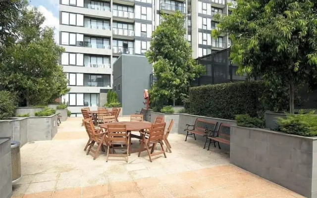 Melbourne Stays - City Point Suite