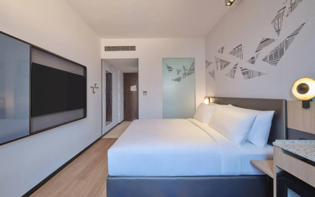 Aloft Singapore Novena