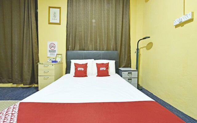 OYO 90535 Wakaf Bharu Inn