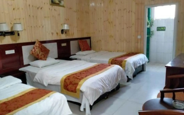 Tangjia Hotel