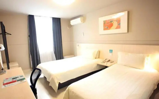 Jinjiang Inn Yueyang Railway Station