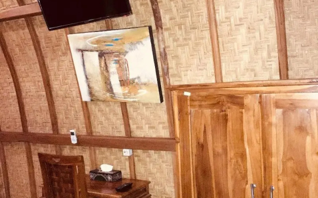 The Sandat Bungalow