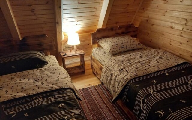 Peaceful Bungalow Surrounded by Nature in Sapanca