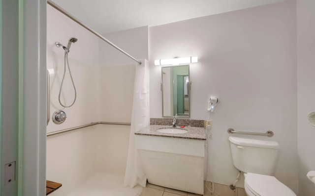 SureStay Plus Hotel by Best Western Berkeley Springs