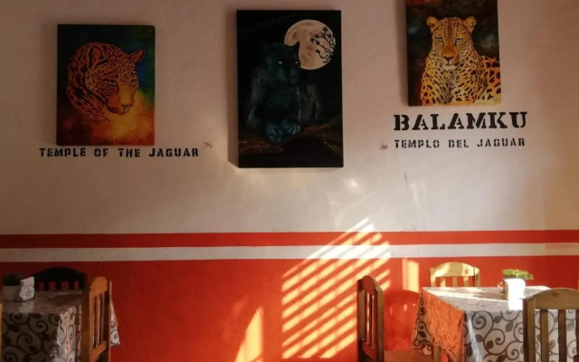 Balamku Hotel Cafe