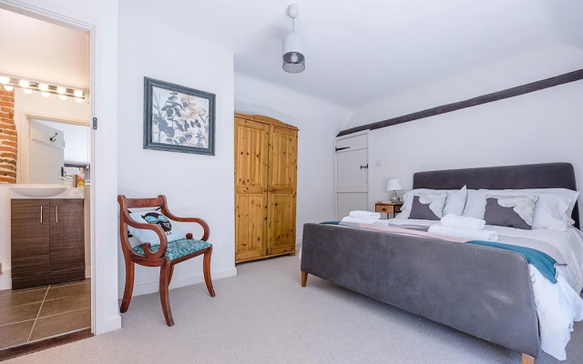 The Pond House, Westleton