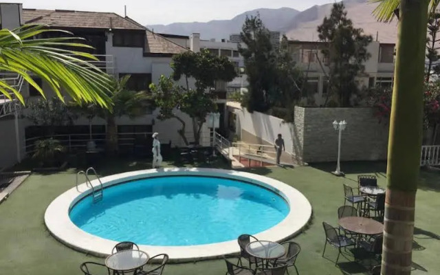Hotel Divasto