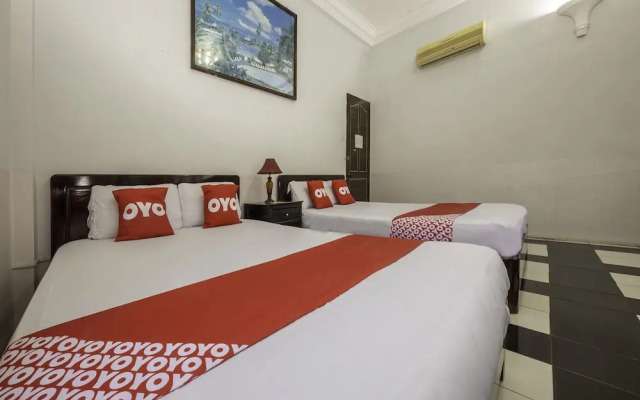 OYO 718 Nu Hoang Hotel
