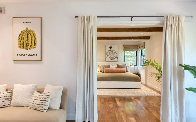 Silver Screen by Avantstay Luxe Backyard Escape