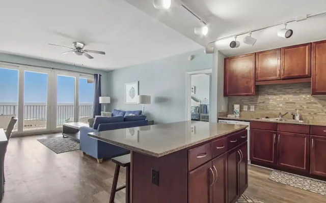 Laketown Wharf 1608- Turtle Tower