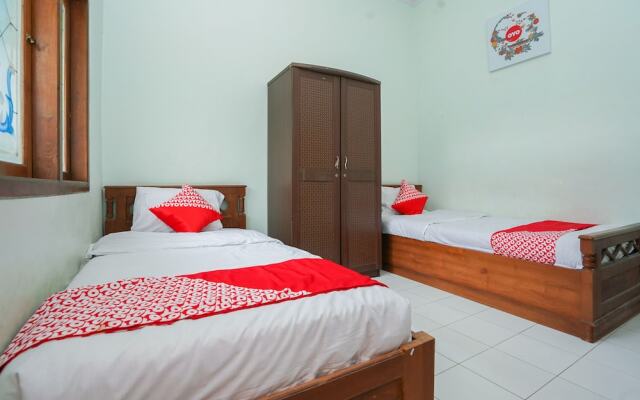 RedDoorz Syariah @ Jalan Sunan Giri Tuban