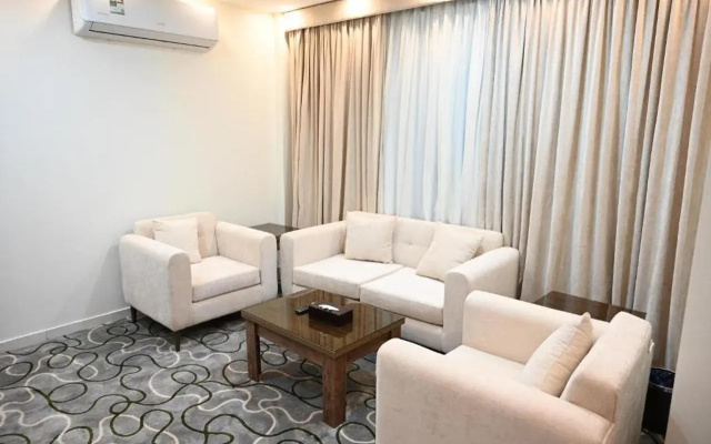 Violet Hotel