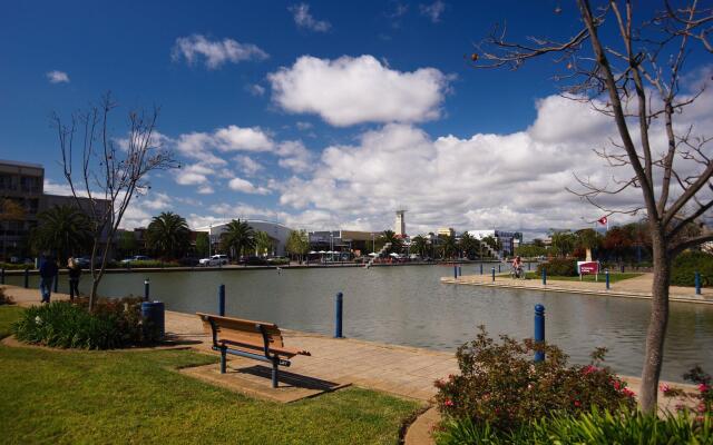 Quest Mawson Lakes