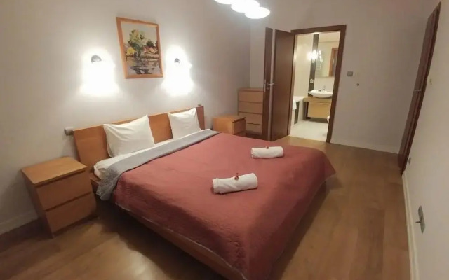 Angel Plaza Apartments