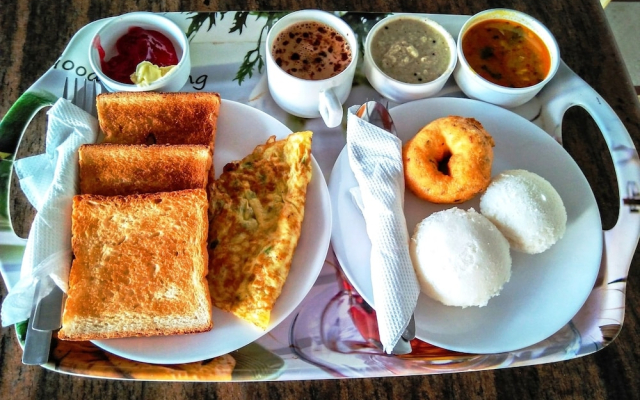 FabHotel Baba Residency