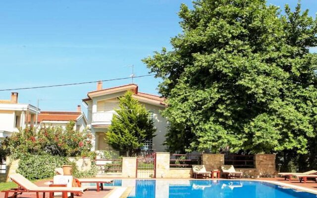 Electra Hotel