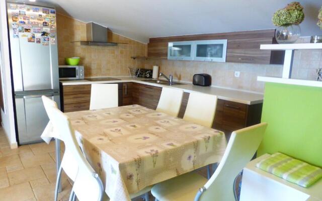 Apartments Adria