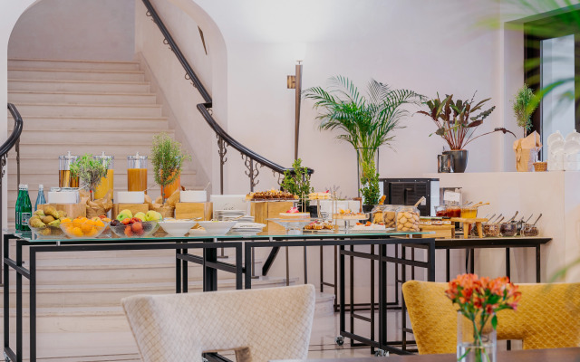 Mamaison Le Regina Boutique Hotel