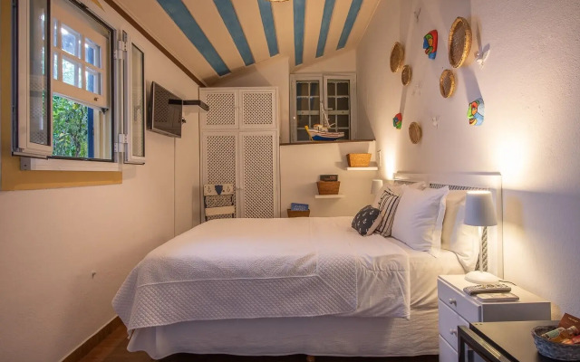 Sandi Hotel