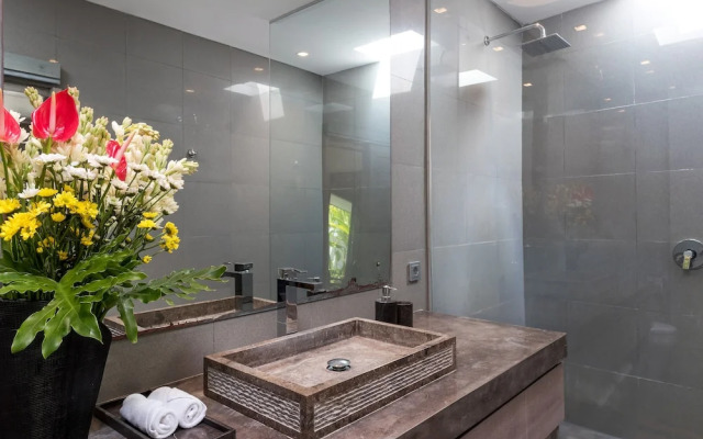 Villa Mia by Villa Finder