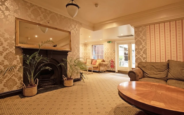Great White Horse Hotel