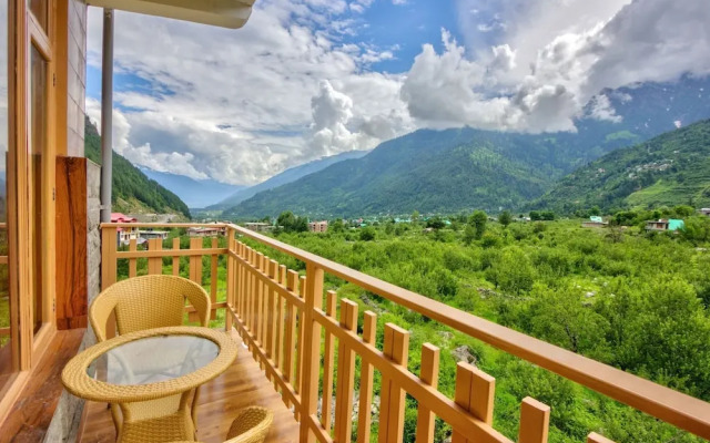 OnlyStay Matsya Manali