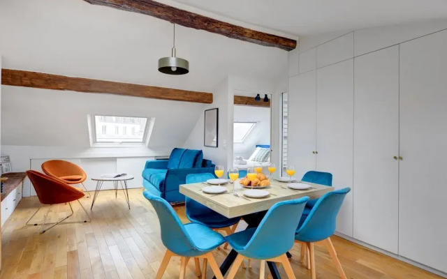 Cozy & Elegant Retreat Near Notre-Dame