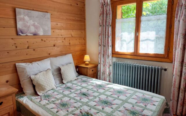 A la Claire Fontaine 14079