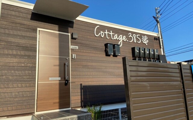 Dot Cottage 385