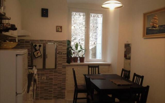 Studio Apartment Diana