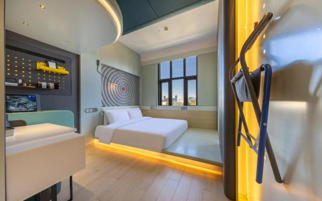 Atour X Hotel (798 Art Zone, Jiuxianqiao, Beijing)