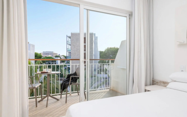 Hotel Atolon & Kaafu Beach Club