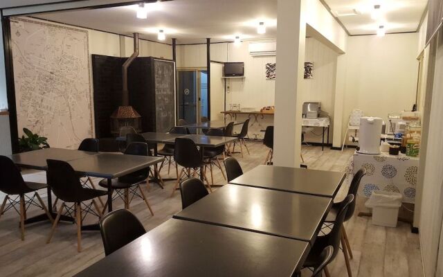 Town House Motor Inn