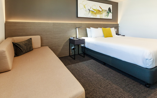 Mercure Sunshine Coast Kawana Waters