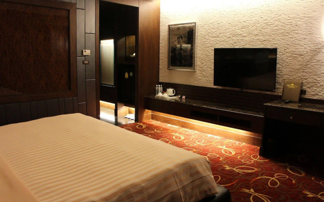 Maleewana Hotel & Resort