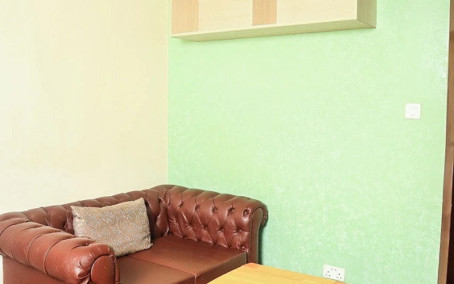 West Suites Apartments