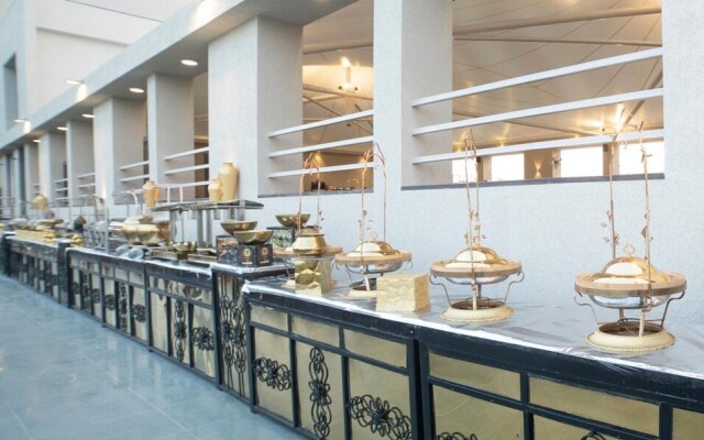Hotel Rajhans Abhinandan