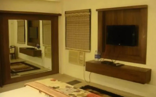Hotel Mohan Continental