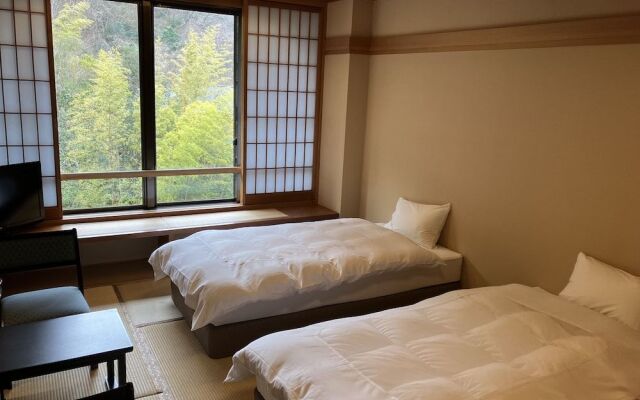Yukyou no hibiki YUSAI