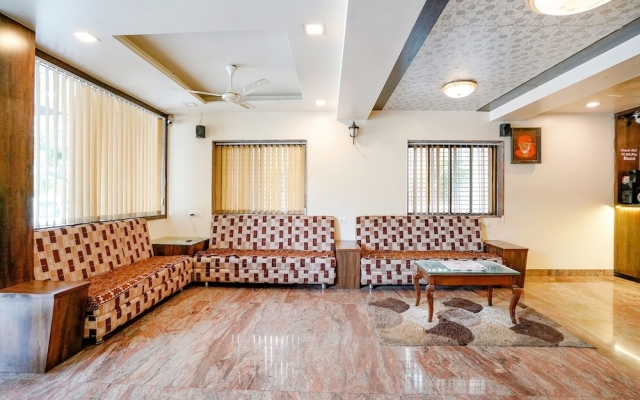 Fabhotel Pride Inn I