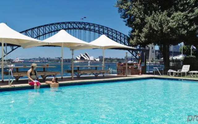 Harbourside Apartments