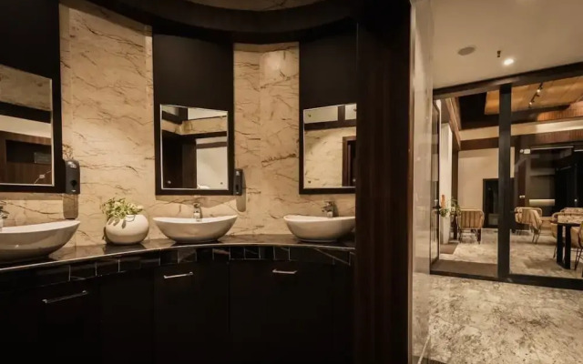 SUMMER88 Boutique Hotel Azara