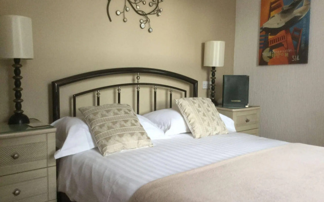 The Groveside Guest House