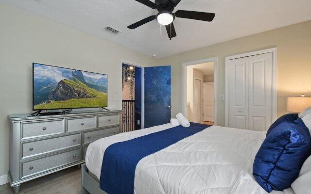 Themed Bedrooms & Private Pool Near Disney